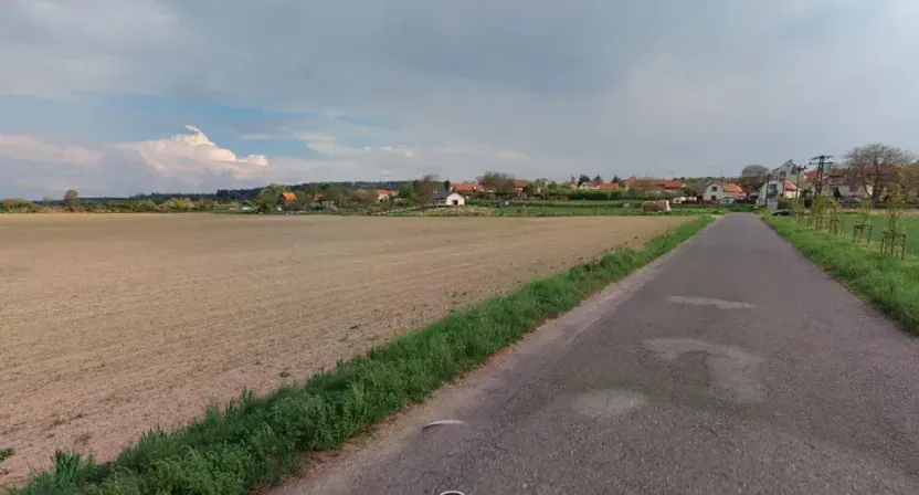 Prodej pozemku pro bydlení, Bechlín, 6418 m2