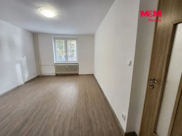Prodej bytu 2+1, Louny, Tyršovo nám., 54 m2