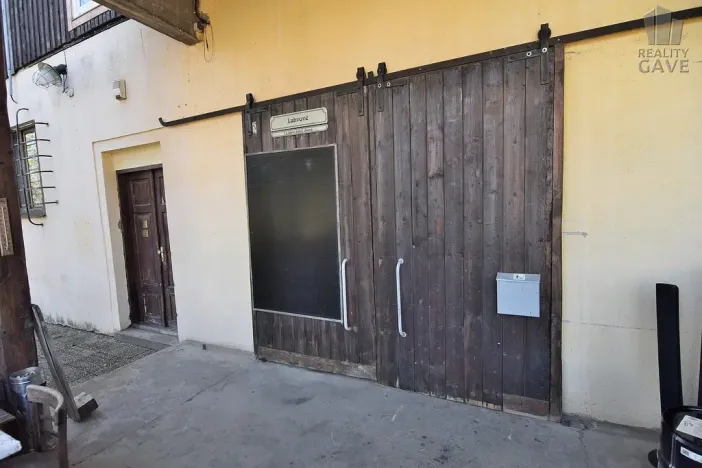Pronájem restaurace, Čisovice, 181 m2