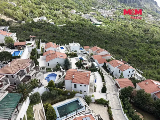 Prodej rodinného domu, Přelouč, B. Němcové, 150 m2