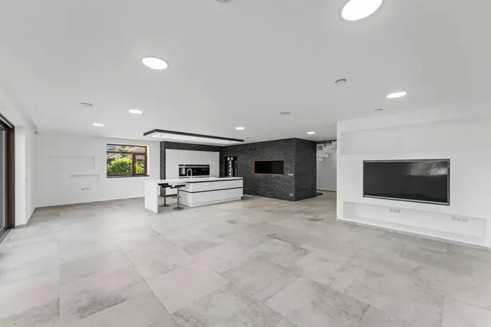 Pronájem kanceláře, Velké Přítočno, 350 m2