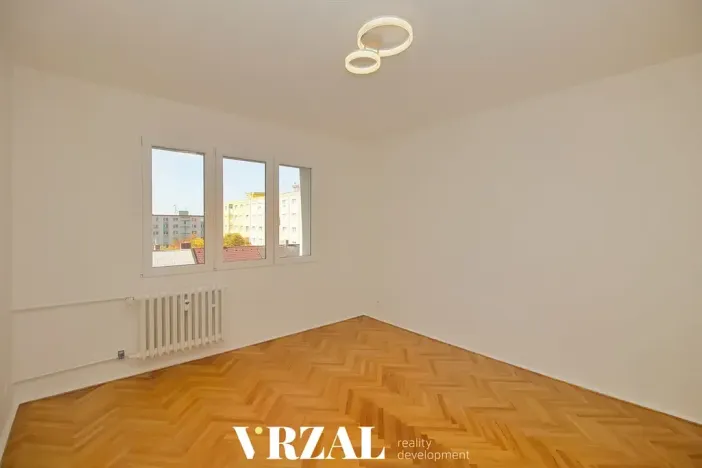Prodej bytu 3+1, Plzeň, Partyzánská, 66 m2