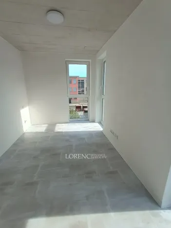 Pronájem bytu 2+kk, Veselí nad Moravou, náměstí Míru, 31 m2