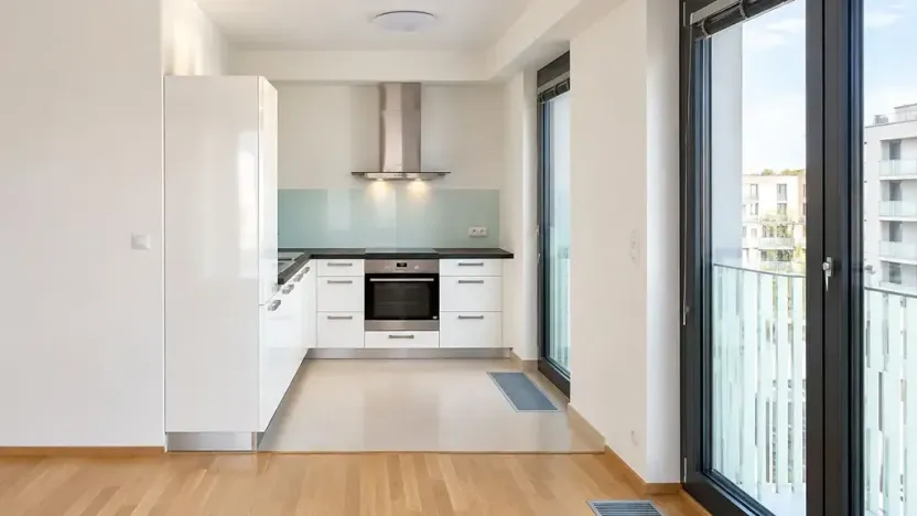 Pronájem bytu 2+kk, Praha - Žižkov, Olšanská, 61 m2