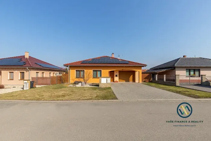 Prodej rodinného domu, Starovičky, 162 m2