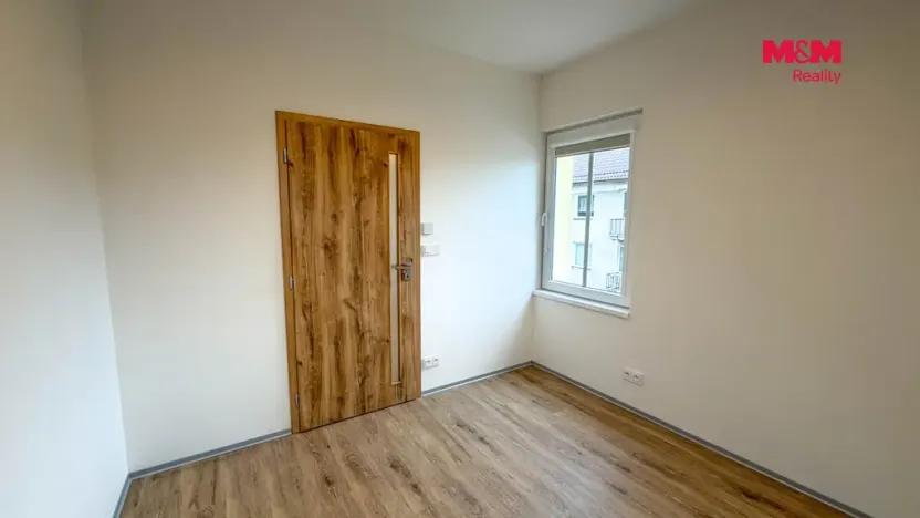 Pronájem bytu 3+kk, Nový Bor, Sklářská, 85 m2