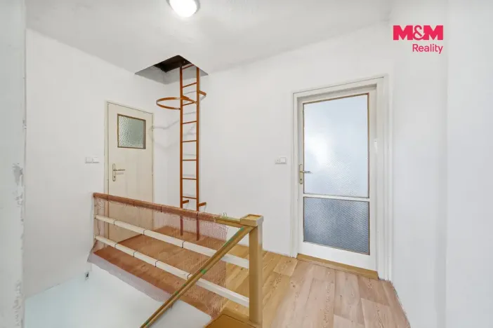 Prodej bytu 2+1, Dolní Čermná, 66 m2