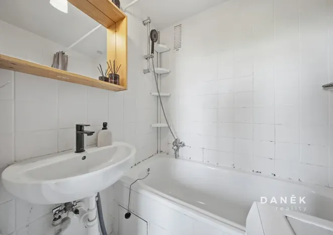Prodej bytu 2+1, Šlapanice, Brněnská, 59 m2