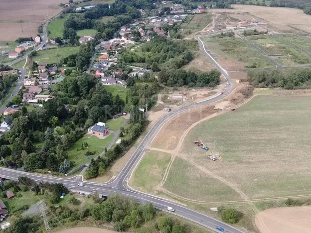 Prodej pozemku, Ostrov, Hroznětínská, 697 m2