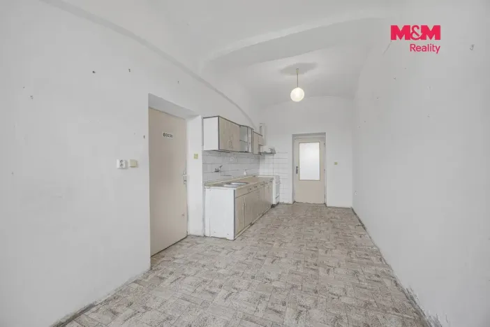 Prodej činžovního domu, Třebechovice pod Orebem, Masarykovo náměstí, 180 m2