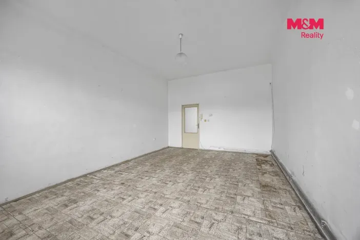 Prodej činžovního domu, Třebechovice pod Orebem, Masarykovo náměstí, 180 m2