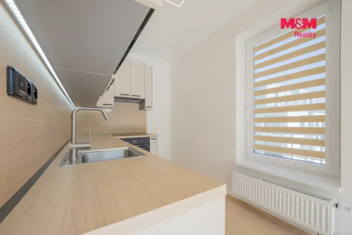 Pronájem bytu 1+kk, Cheb, K Pomezí, 41 m2