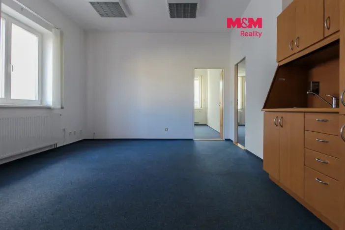 Pronájem kanceláře, Jeseník, nám. Svobody, 66 m2