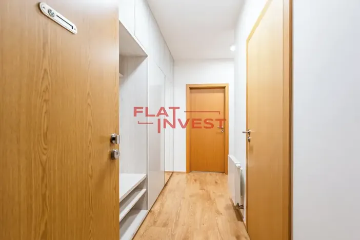 Prodej bytu 2+kk, Praha - Břevnov, Ve Střešovičkách, 57 m2