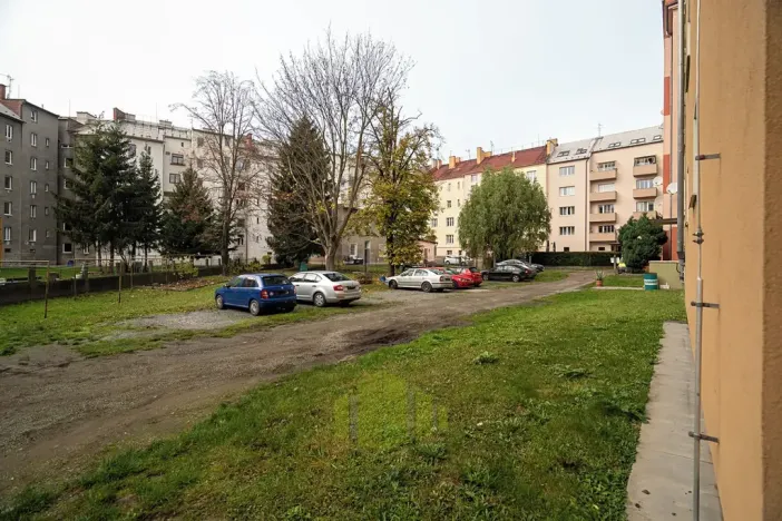 Prodej bytu 2+kk, Olomouc, Charkovská, 48 m2