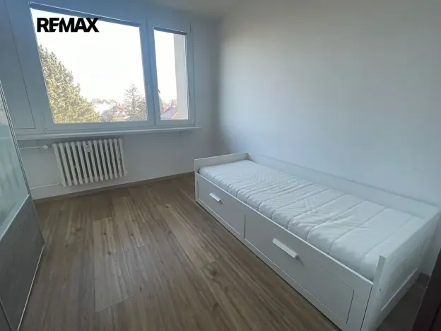 Pronájem bytu 3+kk, Praha - Kamýk, Pšenčíkova, 69 m2