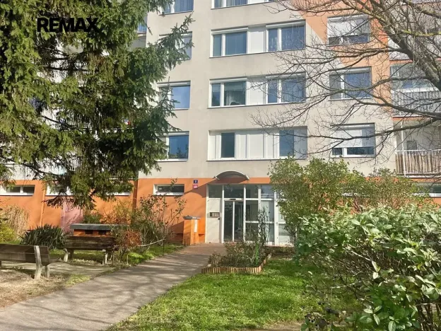 Pronájem bytu 3+kk, Praha - Kamýk, Pšenčíkova, 69 m2