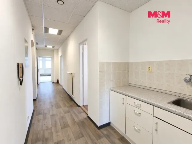 Pronájem kanceláře, Ostrava - Moravská Ostrava, 28. října, 80 m2