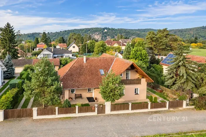 Prodej rodinného domu, Hradištko, V Klících, 240 m2