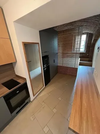 Prodej bytu 2+kk, Praha - Smíchov, Radlická, 60 m2