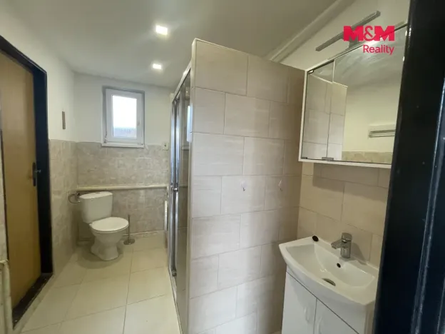 Prodej rodinného domu, Brňany, 140 m2