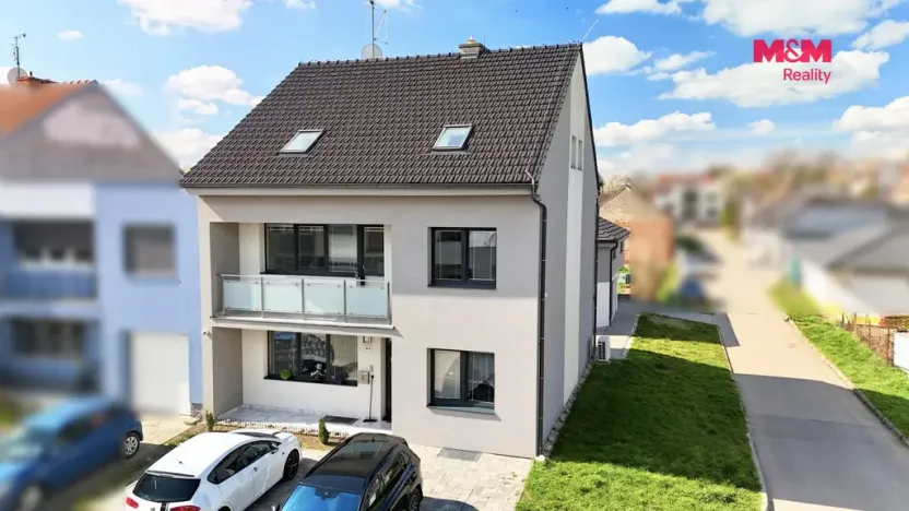Prodej rodinného domu, Dolní Bojanovice, Zvolence, 380 m2