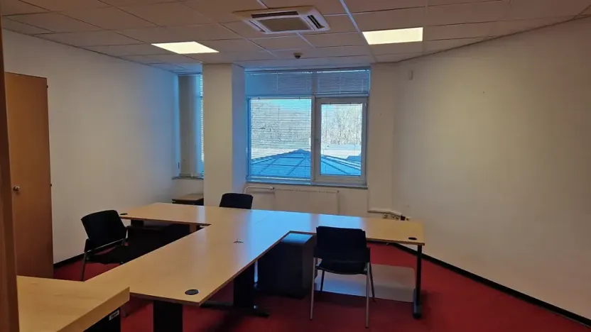 Pronájem kanceláře, Znojmo, náměstí Svobody, 27 m2