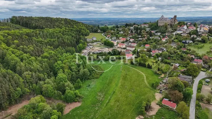 Prodej komerčního pozemku, Lipnice nad Sázavou, 38008 m2
