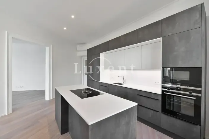 Pronájem bytu 3+kk, Praha - Vinohrady, náměstí Jiřího z Poděbrad, 137 m2