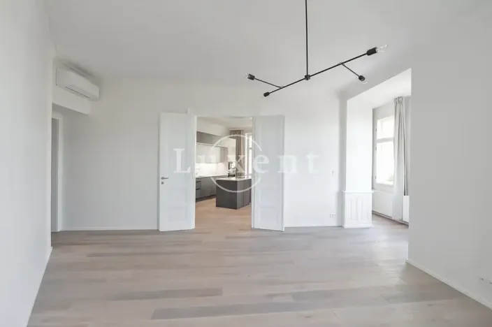 Pronájem bytu 3+kk, Praha - Vinohrady, náměstí Jiřího z Poděbrad, 137 m2