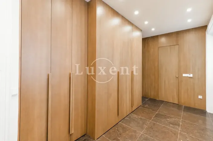 Pronájem bytu 3+kk, Praha - Vinohrady, náměstí Jiřího z Poděbrad, 93 m2