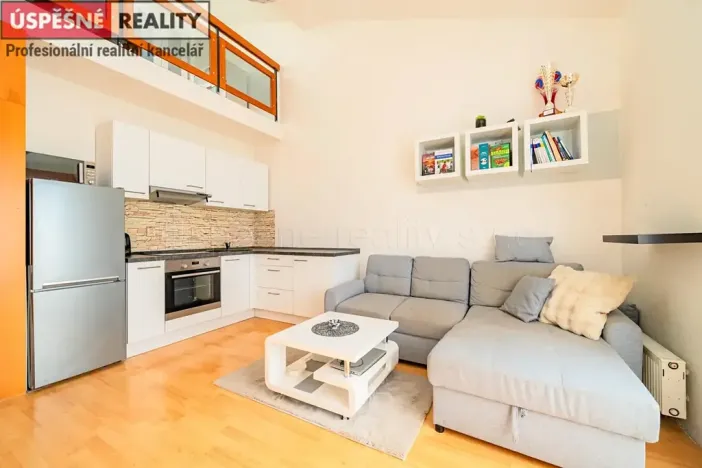 Prodej bytu 1+kk, Praha - Stodůlky, Rotavská, 42 m2