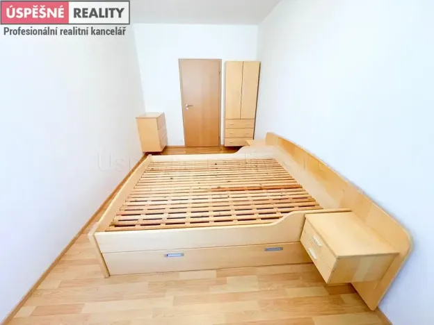 Pronájem bytu 2+kk, Praha - Braník, Na výspě, 52 m2