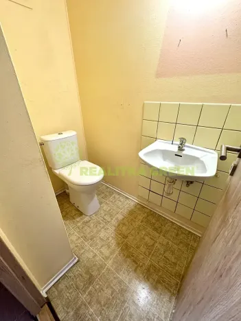 Prodej rodinného domu, Doubravy, 142 m2