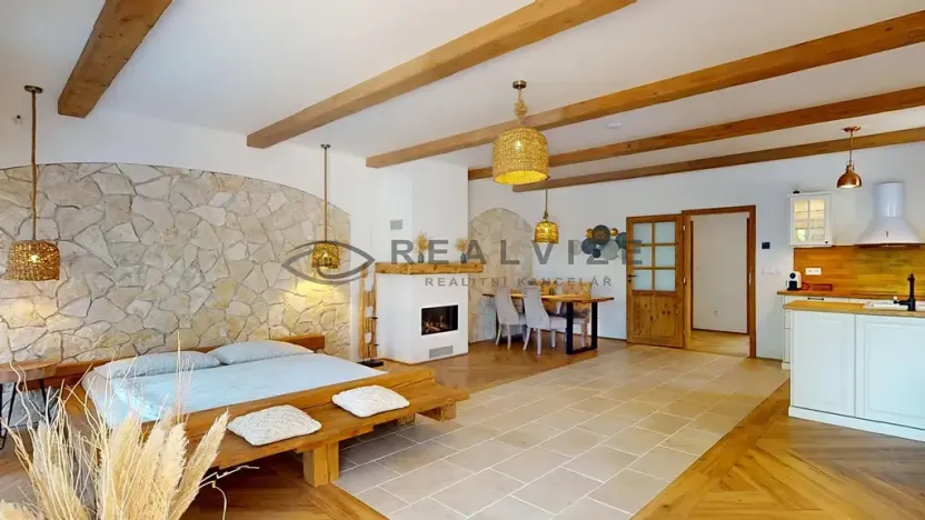 Prodej apartmánu, Lipí, 155 m2