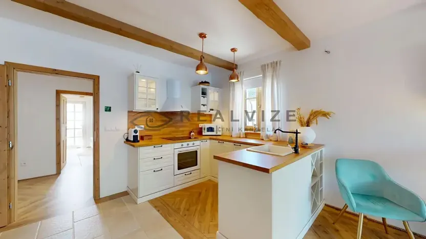 Prodej apartmánu, Lipí, 155 m2