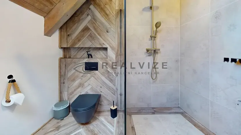 Prodej apartmánu, Lipí, 155 m2