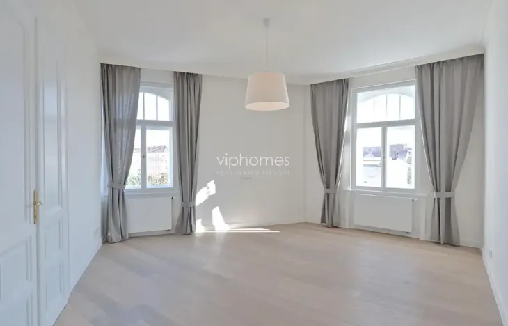Pronájem bytu 3+kk, Praha - Vinohrady, náměstí Jiřího z Poděbrad, 137 m2