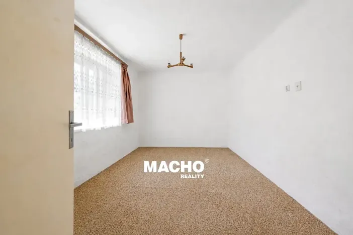 Prodej zemědělské usedlosti, Veliš, 335 m2