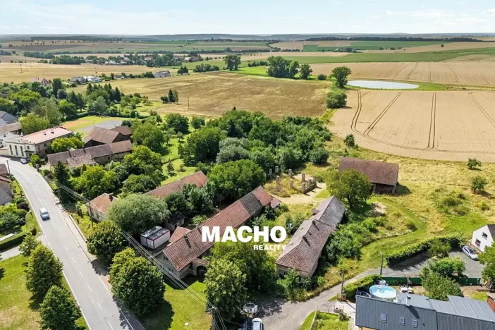 Prodej zemědělské usedlosti, Veliš, 335 m2