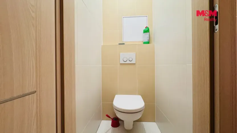 Pronájem bytu 4+1, České Budějovice - České Budějovice 2, M. Chlajna, 82 m2