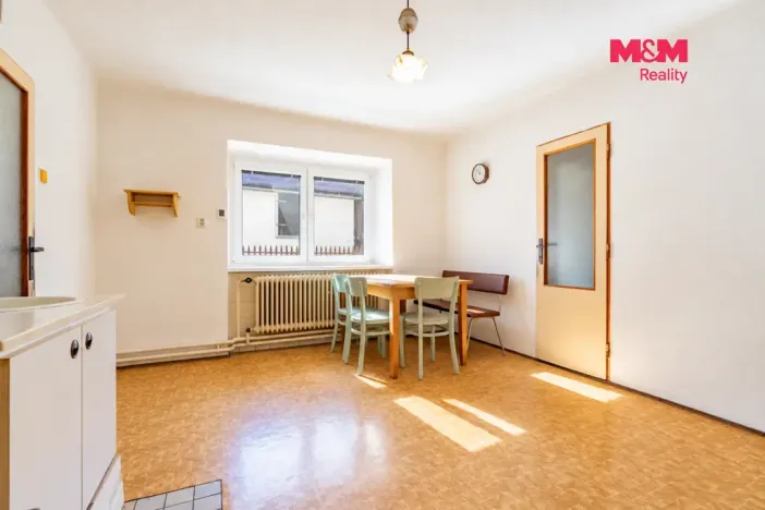 Prodej rodinného domu, Brloh - Sedm Chalup, 150 m2