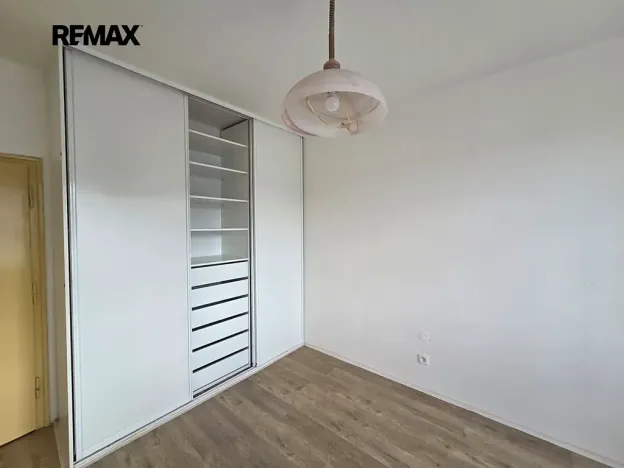 Pronájem bytu 3+1, Praha - Čakovice, Radbuzská, 85 m2