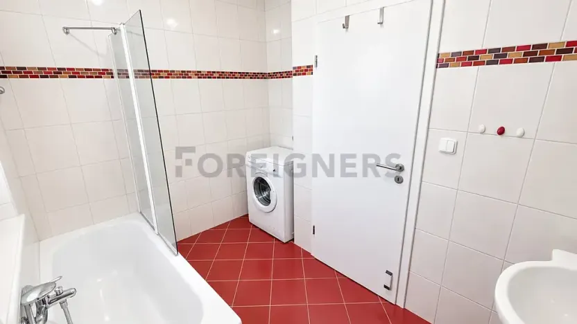 Pronájem bytu 2+kk, Plzeň, Veverkova, 66 m2