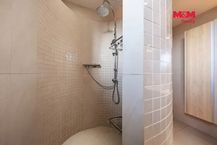 Prodej rodinného domu, Psáry - Dolní Jirčany, U Studny, 275 m2