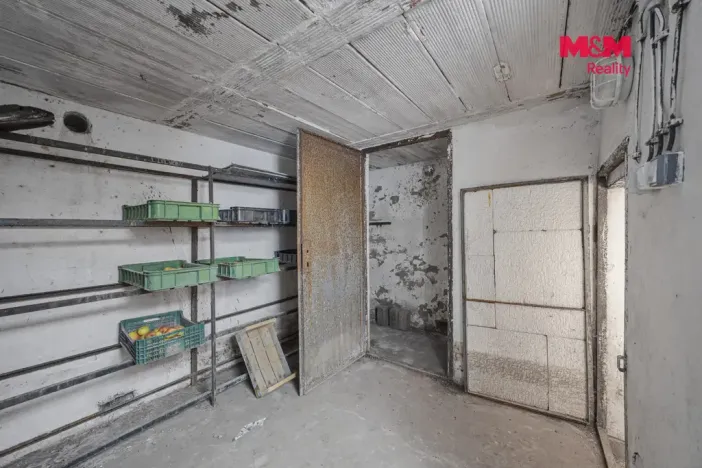 Prodej chaty, Hradec Králové - Svobodné Dvory, Zahrádkářská osada Dolíky, 14 m2