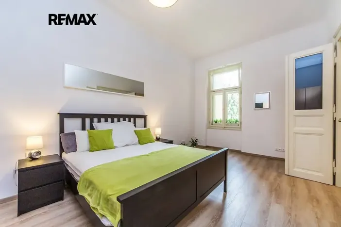 Pronájem bytu 2+kk, Praha - Vinohrady, Dykova, 50 m2