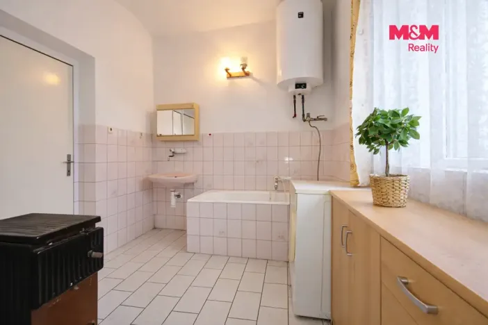 Prodej zemědělské usedlosti, Chlum, 510 m2