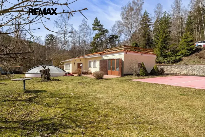 Prodej chaty, Žlutice, 120 m2