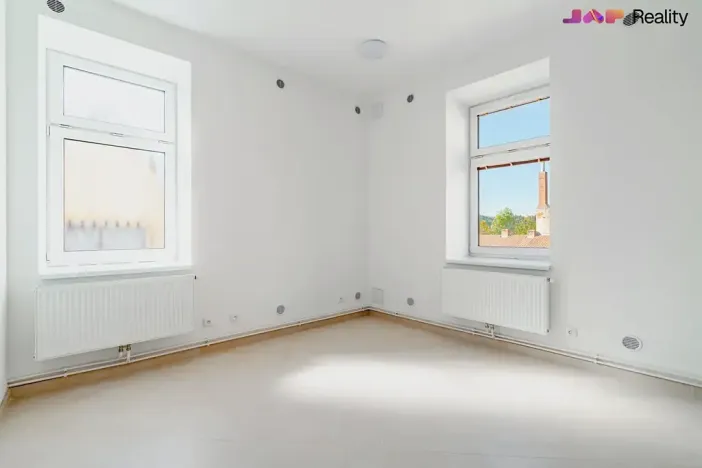 Pronájem komerční nemovitosti, Rosice, Palackého nám., 100 m2